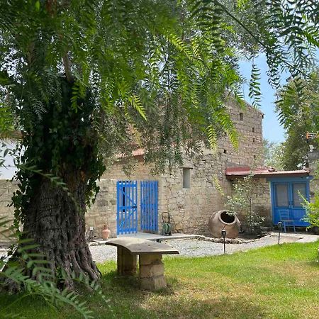 Cecilias Courtyard Guest House Malya Exterior foto
