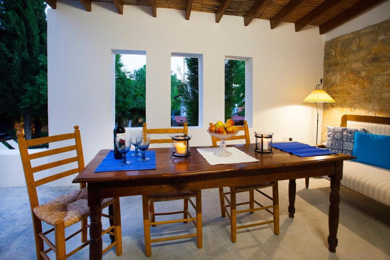 Cecilias Courtyard Guest House Malya Exterior foto