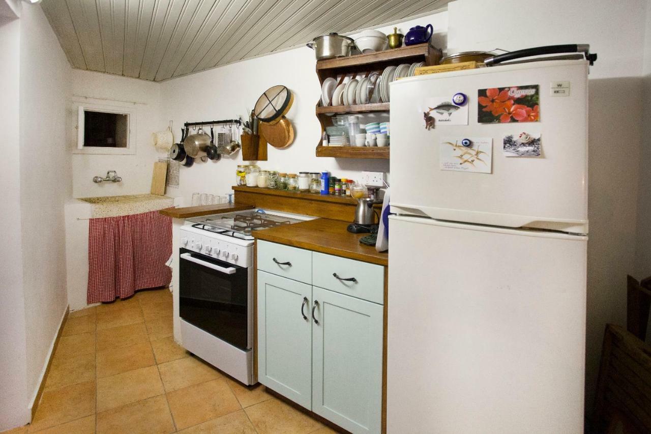 Cecilias Courtyard Guest House Malya Exterior foto